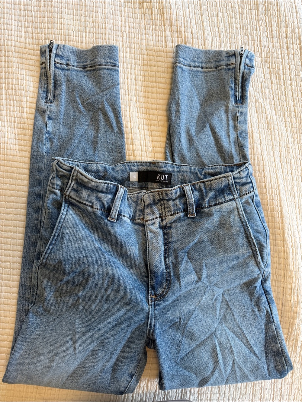 Kut from the Kloth Light Blue Skinny Jeans